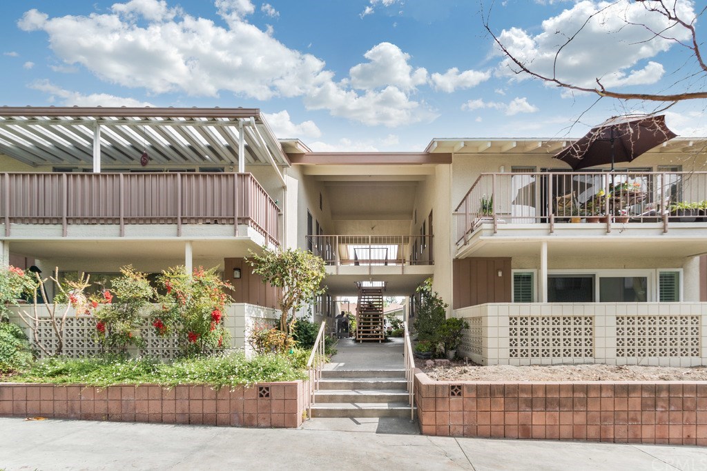478 Calle Cadiz, Laguna Woods, CA 92637