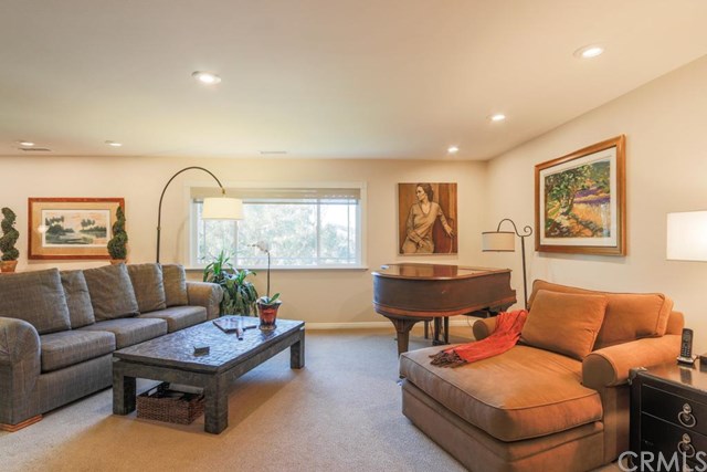5499 3B Paseo Del Lago West, Laguna Woods, CA 92637