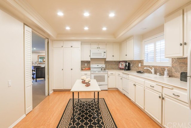5499 3B Paseo Del Lago West, Laguna Woods, CA 92637