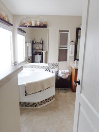 Huntington By the Sea ME 21851 NEWLAND ST. #102Huntington Beach, CA 92646