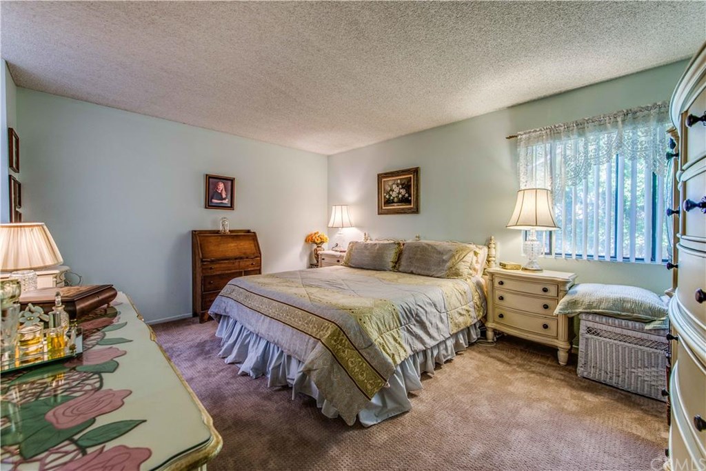 8685 Merced Circle, Huntington Beach, CA 92646