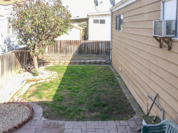 Sea Aira Mobile Estates 6241 Warner # 169Huntington Beach, CA 92647