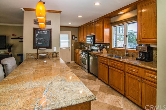 5972 San Souci Circle, Huntington Beach, CA 92647