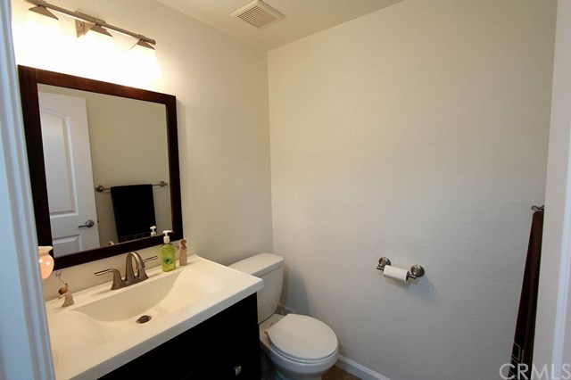 7901 Nomad Circle, Huntington Beach, CA 92648