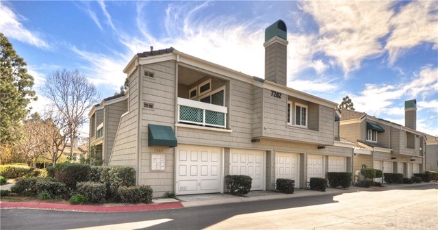 7282 Yellowtail Drive, Huntington Beach, CA 92648
