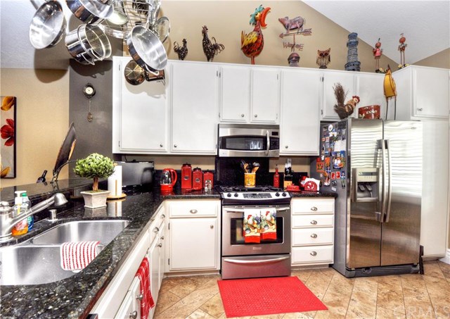7282 Yellowtail Drive, Huntington Beach, CA 92648