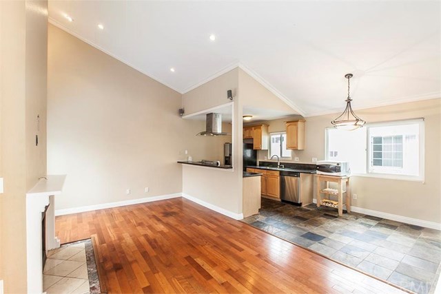 7342 Garfield Avenue, Huntington Beach, CA 92648