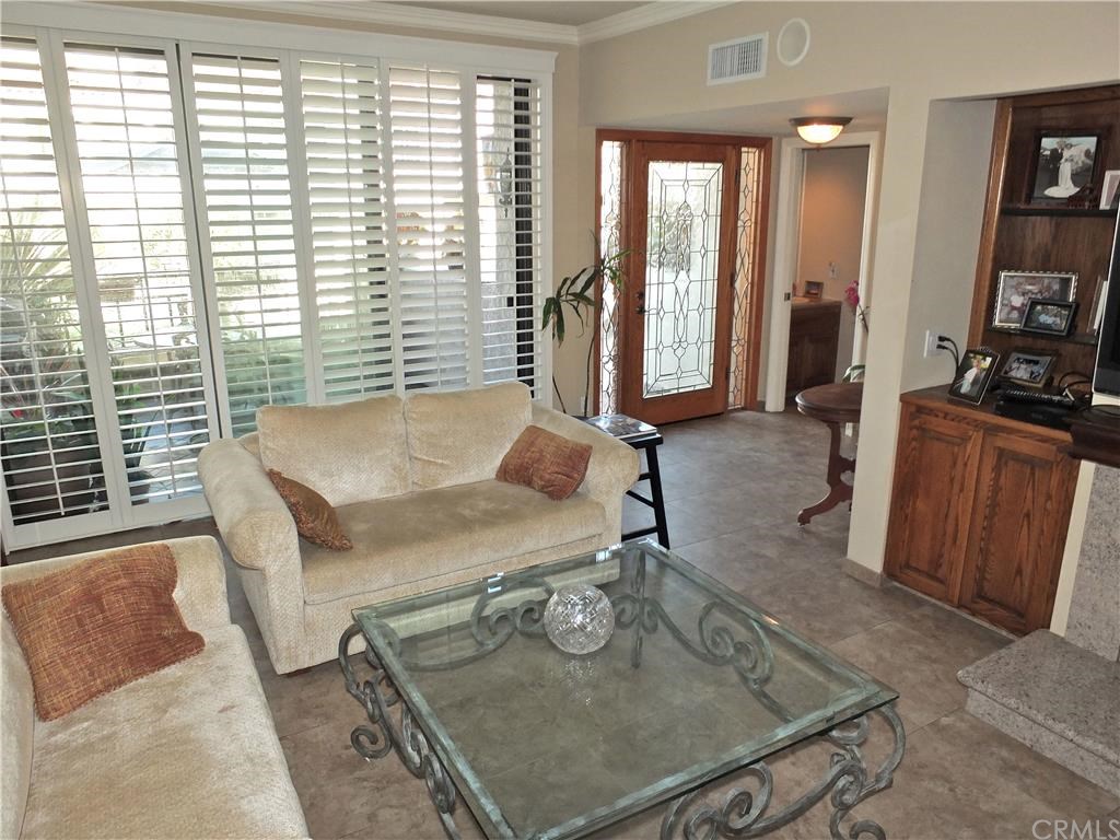 16596 Bordeaux Lane, Huntington Beach, CA 92649