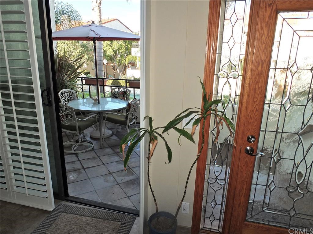 16596 Bordeaux Lane, Huntington Beach, CA 92649