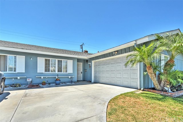 15381 CAMBAY Lane, Huntington Beach, CA 92649