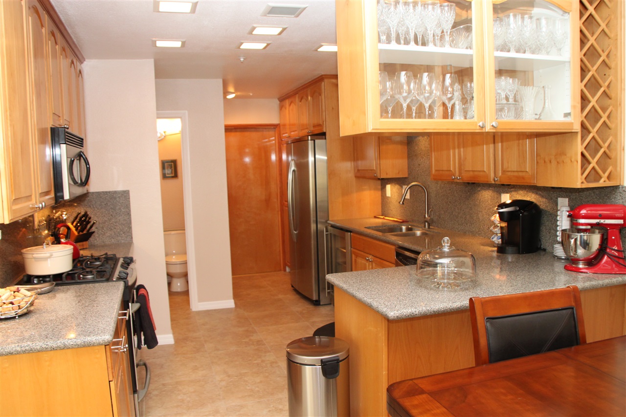 4700 Warner Avenue, Huntington Beach, CA 92649