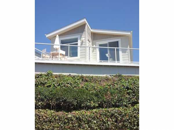Laguna Terrace 30802 S. Coast Highway, #F-02Laguna Beach, CA 92651