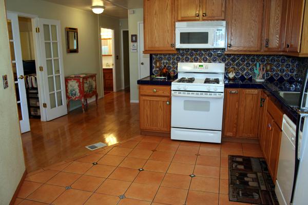 Laguna Hills Estates 23301 RIDGE RT.#47Laguna Hills, CA 92653