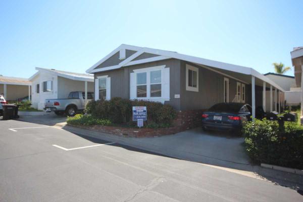 Laguna Hills Estates 23301 Ridge Route Dr. #84Laguna Hills, CA 92653