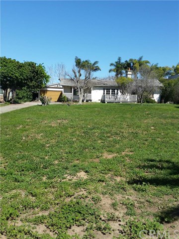 1909 Commodore Rd