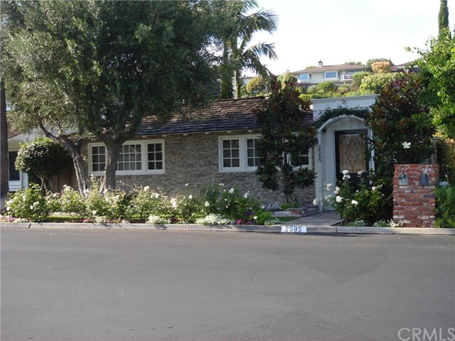 1238 Blue Gum Ln