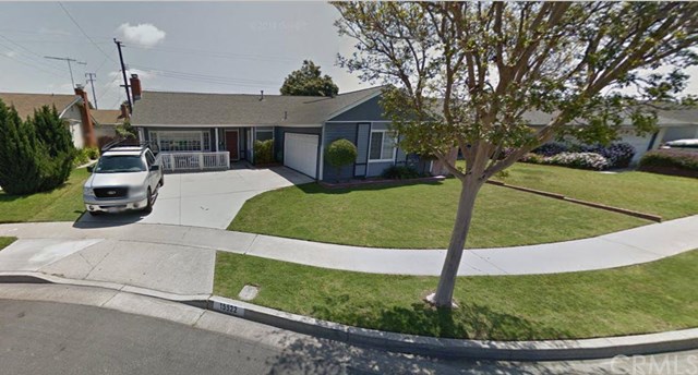 3811 River Ave