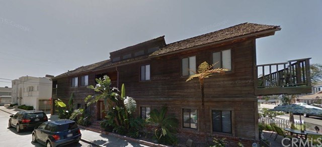 3811 River Ave