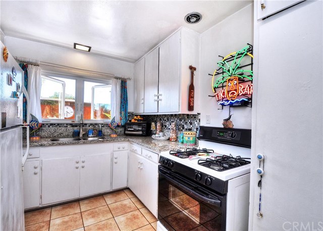 106 Avenida San Diego, San Clemente, CA 92672