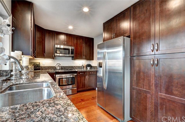 5012 Hampton Court, Westminster, CA 92683