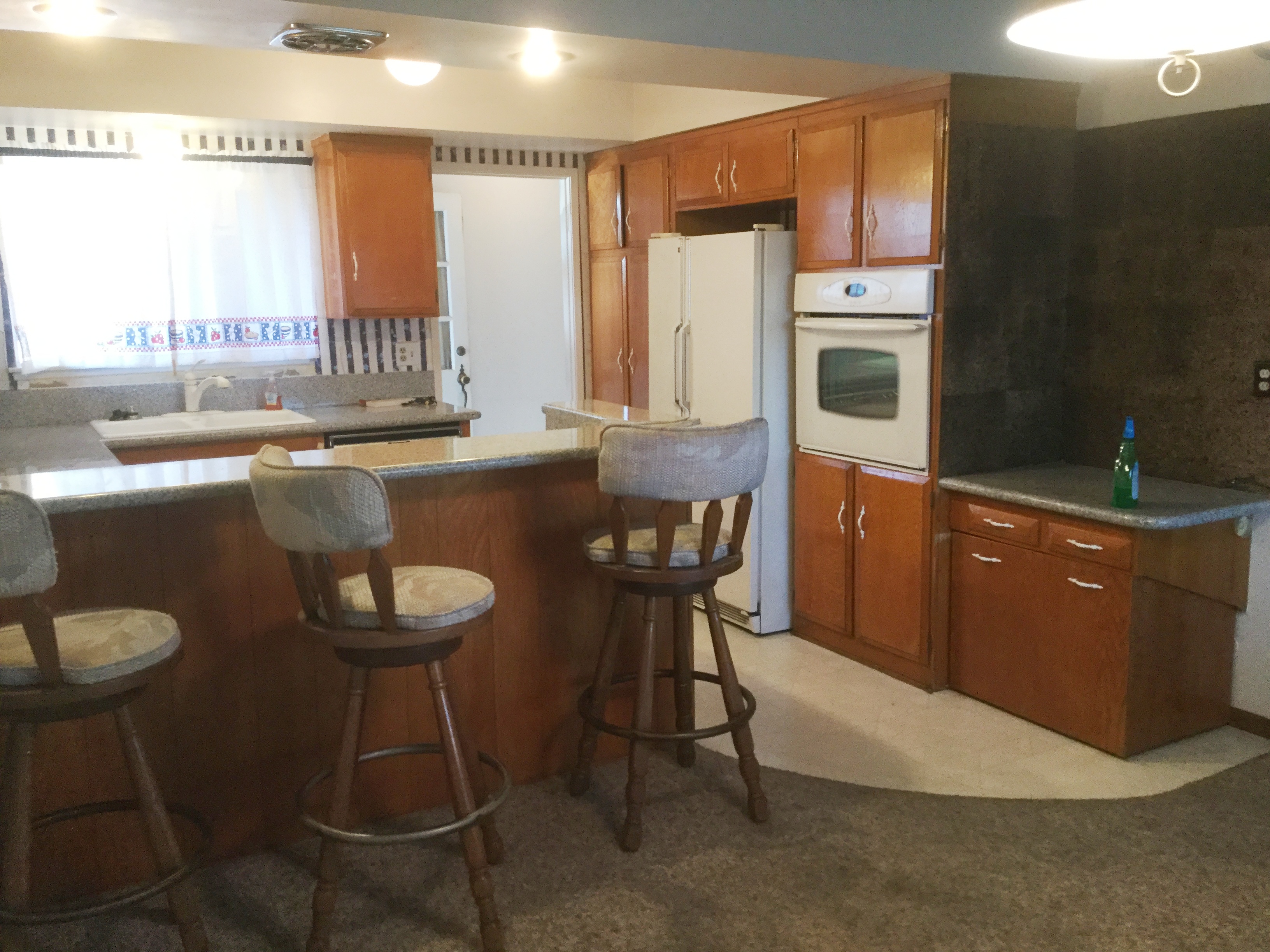 15490 Yorkshire St, Westminster, United States 92683