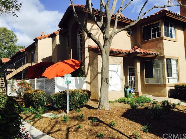 27 Roble