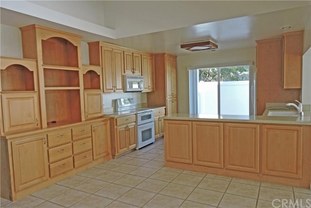 23852 Calle Ganador, Mission Viejo, CA 92691