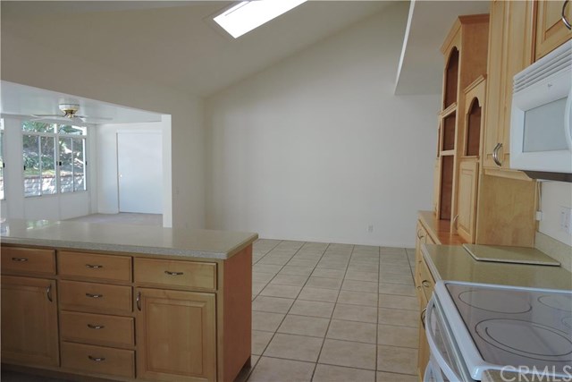 23852 Calle Ganador, Mission Viejo, CA 92691