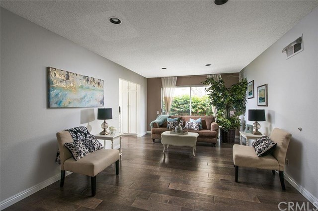 27791 Sinsonte, Mission Viejo, CA 92692