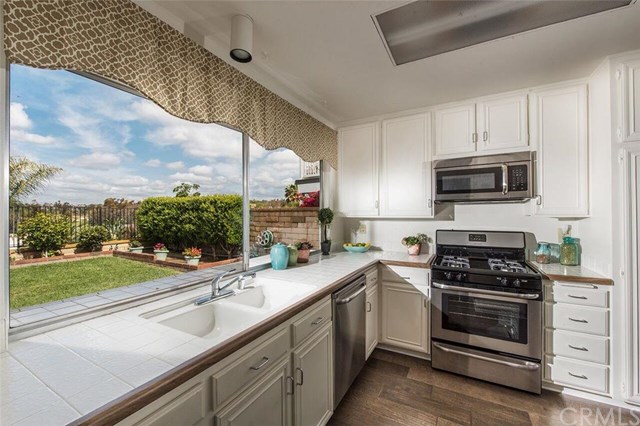 27791 Sinsonte, Mission Viejo, CA 92692
