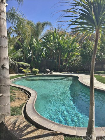 27032 El Retiro, Mission Viejo, CA 92692