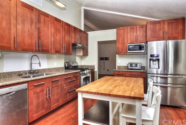 24651 Tabuenca, Mission Viejo, CA 92692