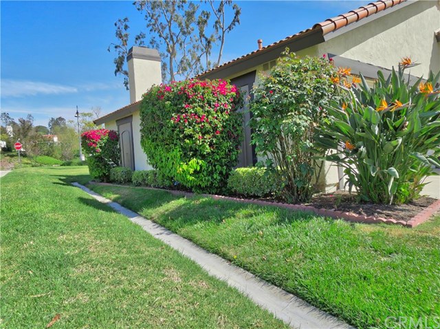 27884 Via Sarasate, Mission Viejo, CA 92692