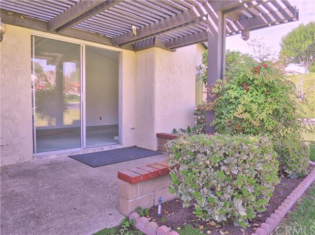 27884 Via Sarasate, Mission Viejo, CA 92692