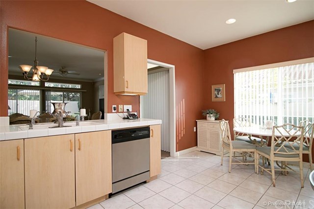 21662 Paseo Maravia, Mission Viejo, CA 92692