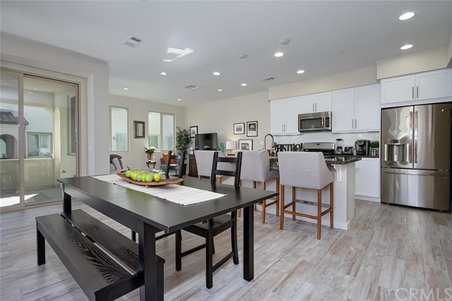 30 Hoya, Rancho Mission Viejo, CA 92694