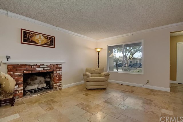 1633 East 15th Street, Santa Ana, CA 92701