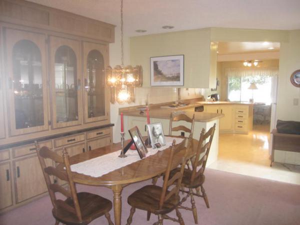 2604 View Lk ,CA, Santa Ana, 92701