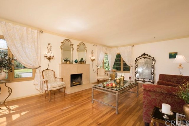 1005 North Towner Street, Santa Ana, CA 92703