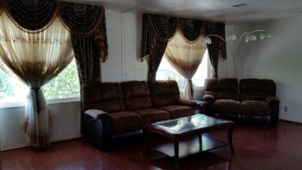 Lake Park Santa Ana4211 W. First St.Santa Ana, CA 92703