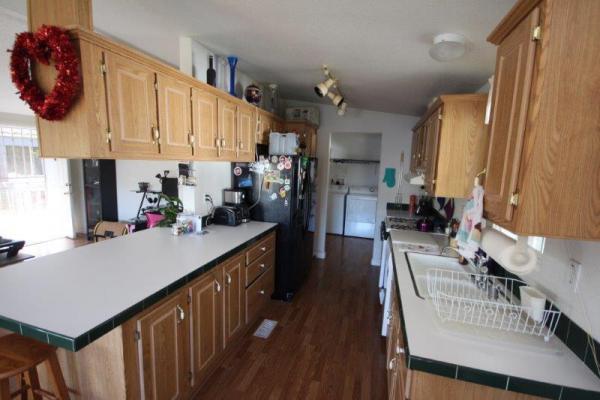 Stoneridge MHP 12300 Lilac, #702 Stoneridge DriveSanta Ana, CA 92704