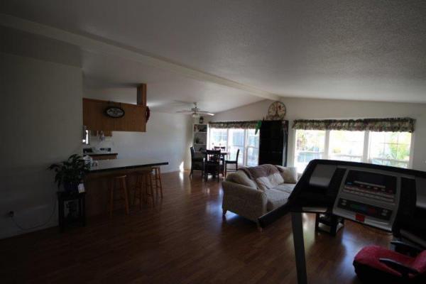 Stoneridge MHP 12300 Lilac, #702 Stoneridge DriveSanta Ana, CA 92704