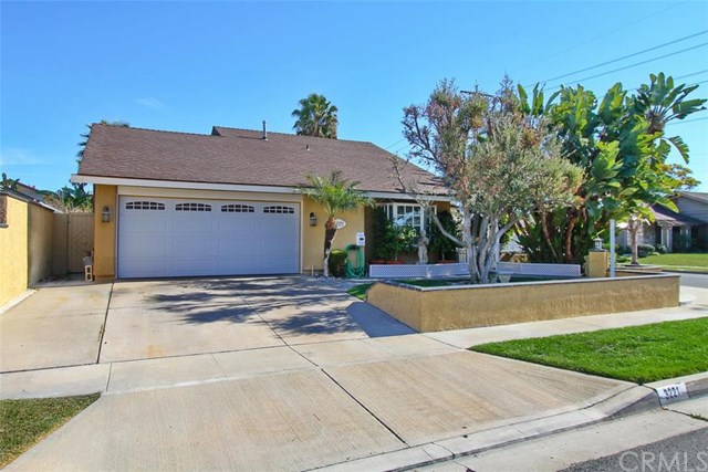 3221 South Manitoba Drive, Santa Ana, CA 92704