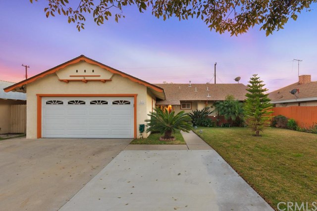 2918 West Willits Street, Santa Ana, CA 92704