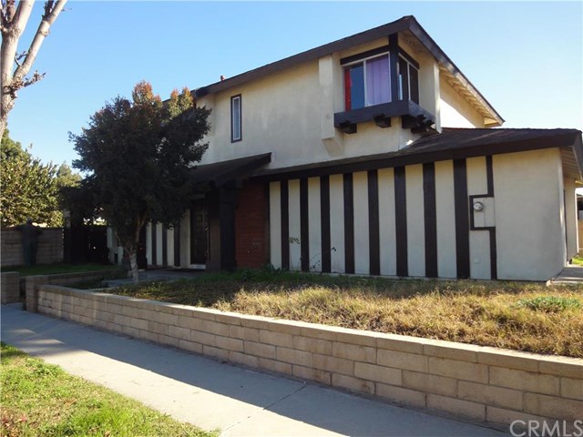 2501 South Maddock Street, Santa Ana, CA 92704