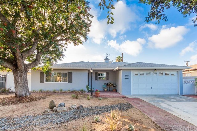 2102 South Greenville Street, Santa Ana, CA 92704