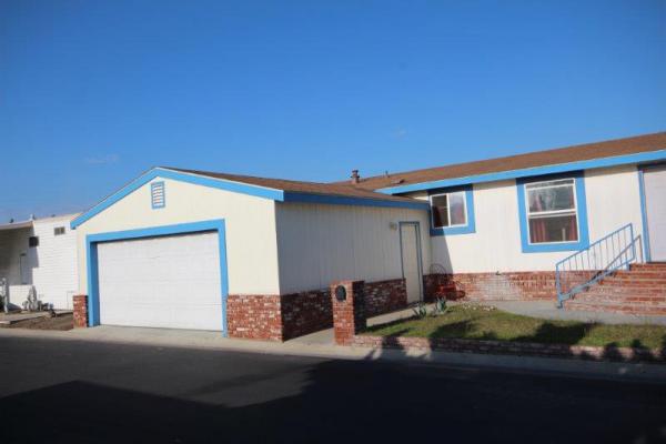 Stoneridge MHP 12300 Lilac, #409Santa Ana, CA 92704