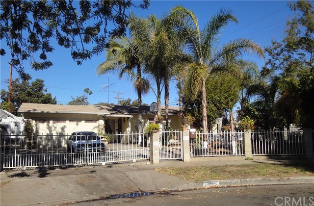 1301 West Camden Place, Santa Ana, CA 92704