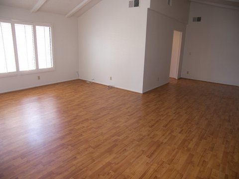 Lake Park Santa Ana North1525 Canyon LakeSanta Ana, CA 92705