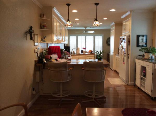 Lake Park Santa Ana North2536 View LakeSanta Ana, CA 92705